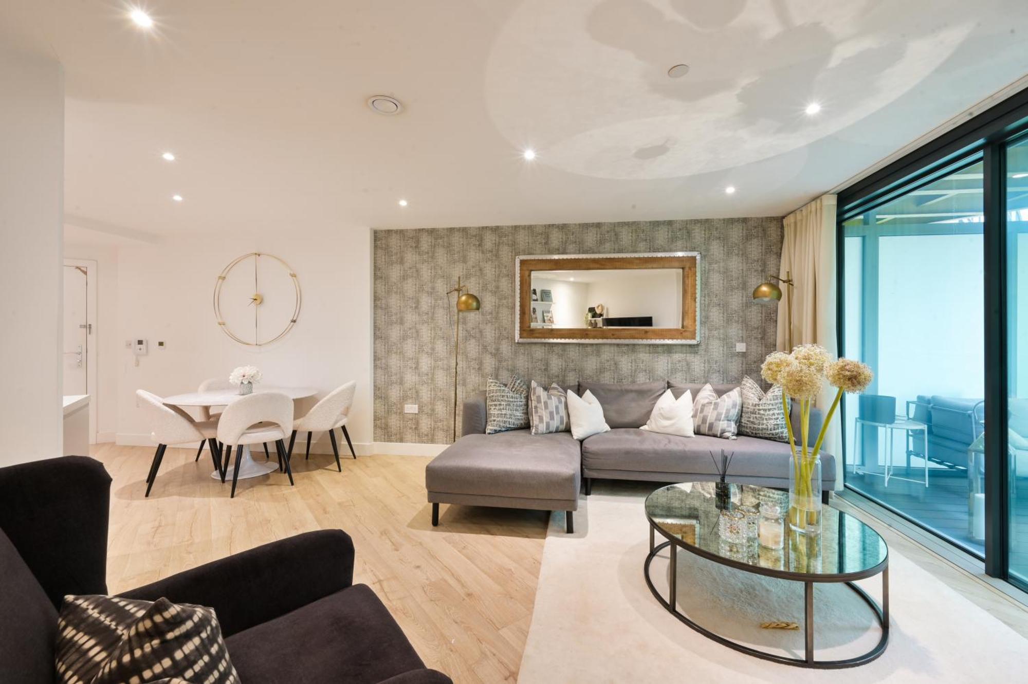 Boutique Luxury - Tube Access - Zone 1 Appartement Londen