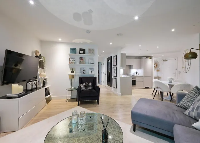 Boutique Luxury Apartment - Tube Access - Zone 1